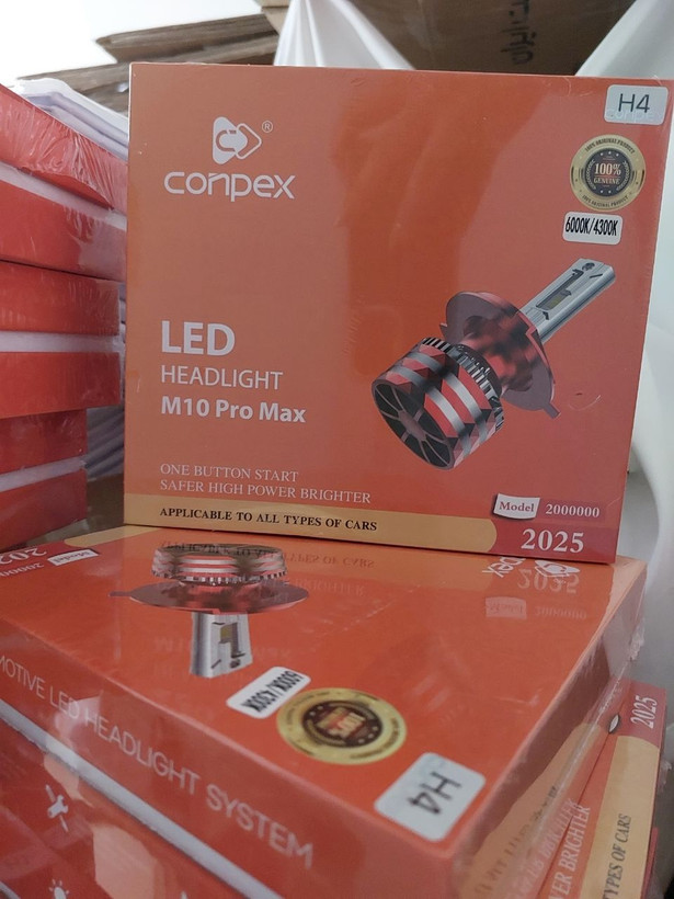 هدلایت کانپکس دورنگ M10pro max conpex پایه H4 نور پایین زرد فابریکی نور بالا سفید اصلی و پلمپ شرکتی با بارکد شرکت کانپکس